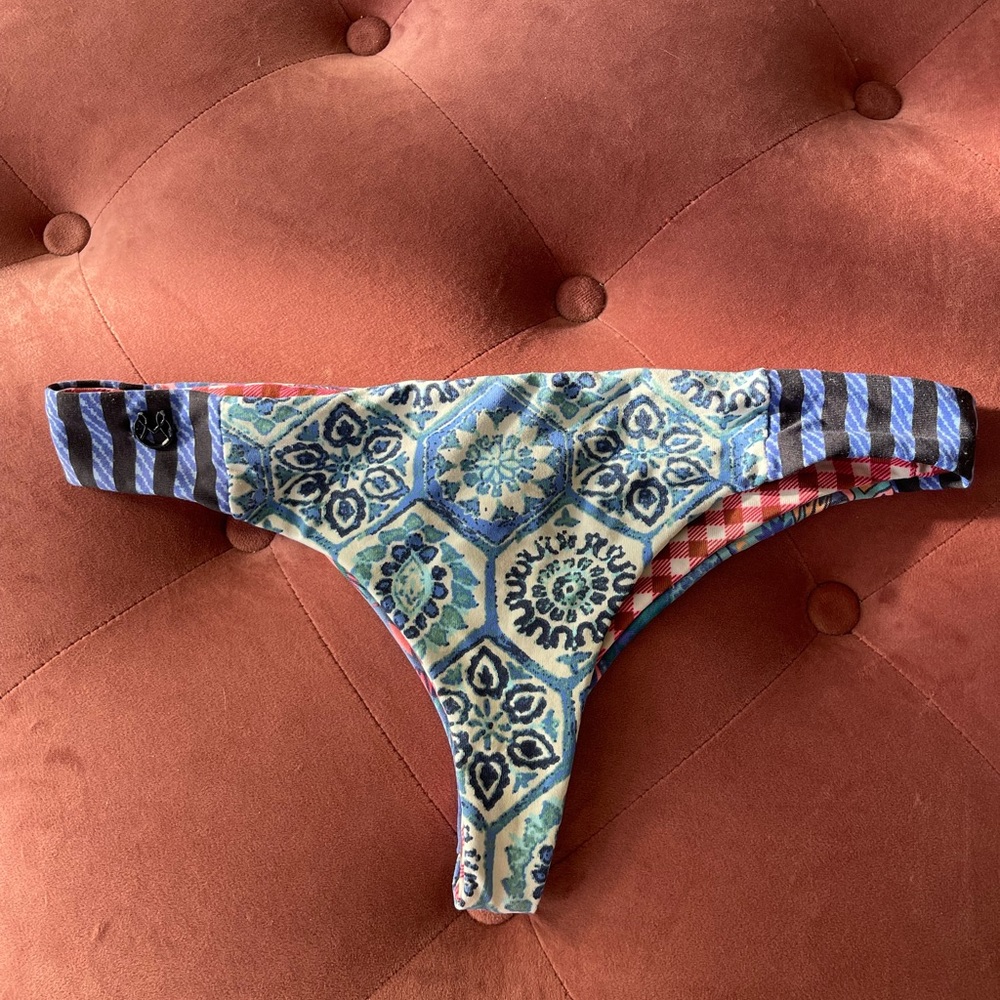 Maaji reversible bikini bottoms
